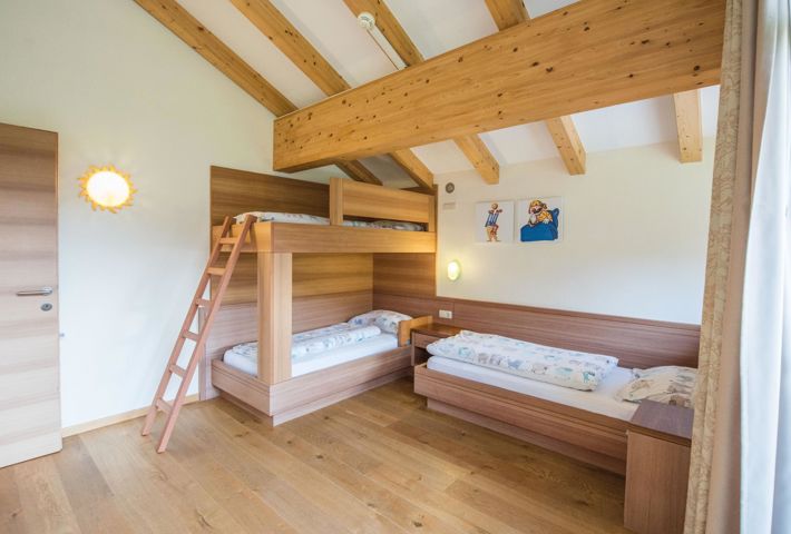 -rotwild-zimmer-303-kaisersuite-1187